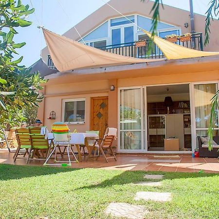 Villa Gerani Gerani  Extérieur photo