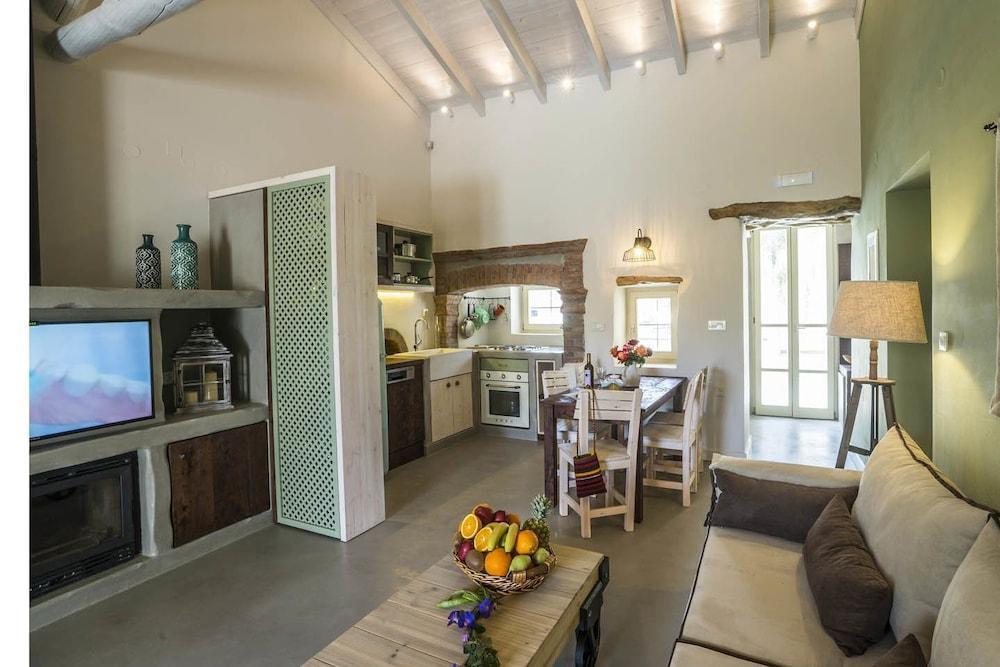 Villa Gerani Gerani  Extérieur photo